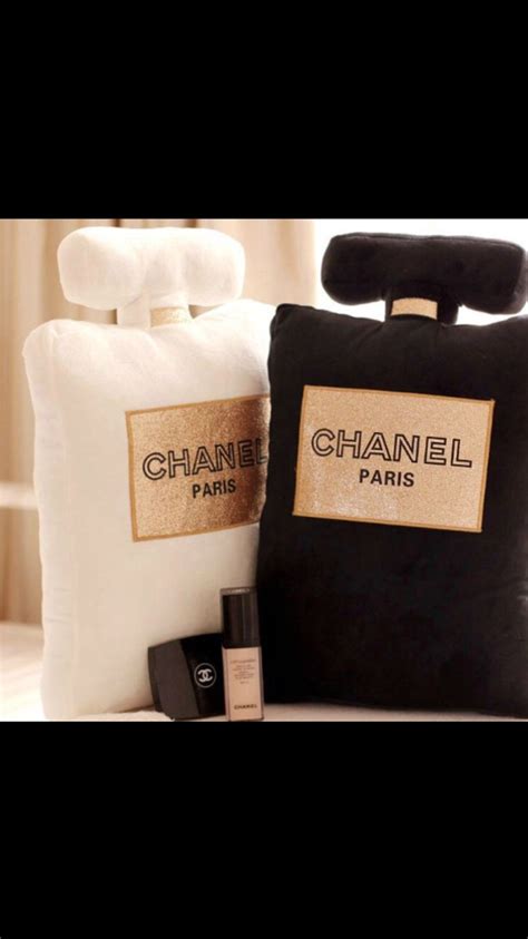 coussin chanel|chanel bag review.